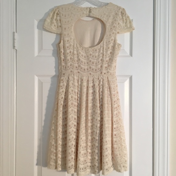 Francesca’s Miami Dress - Picture 2 of 6